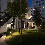 Maisonnova Deluxe 2 *