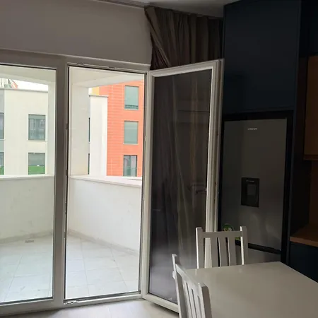 Maisonnova Deluxe 2 * Tirana